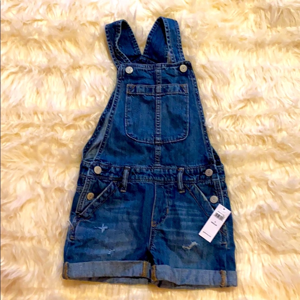 Overall demin shorts